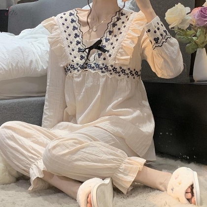 【2タイプ】上下セット/ワンピース スウィート 刺繡 ボウタイ 長袖 プルオーバー 韓国系 パジャマ