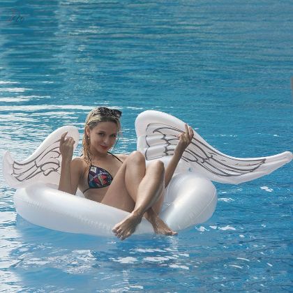 【天使の翼】INS 写真 プール 温泉 夏 水泳用品 夏を楽しむ 目を奪われる 浮き輪