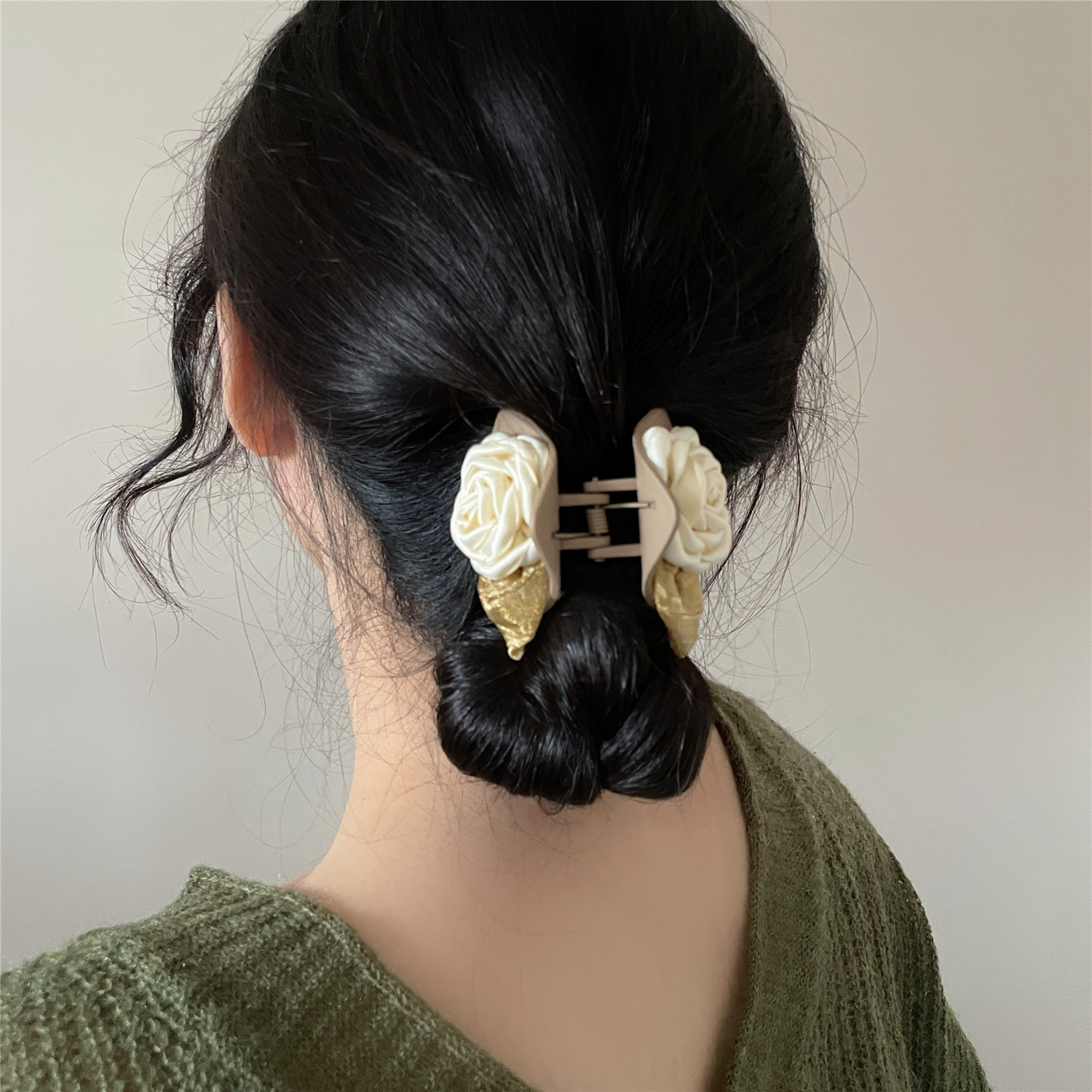 絶対可愛い 気質アップ 花模様 レトロ おしゃれ度アップ ヘアアクセサリー