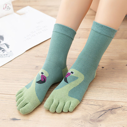 【5足セット】個性的なデザイン 絶対可愛い 通気吸汗 五本指 滑り止め 綿 ミドル靴下